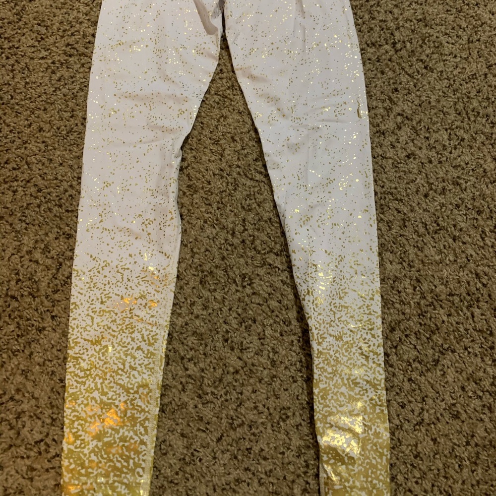 High waisted leggings